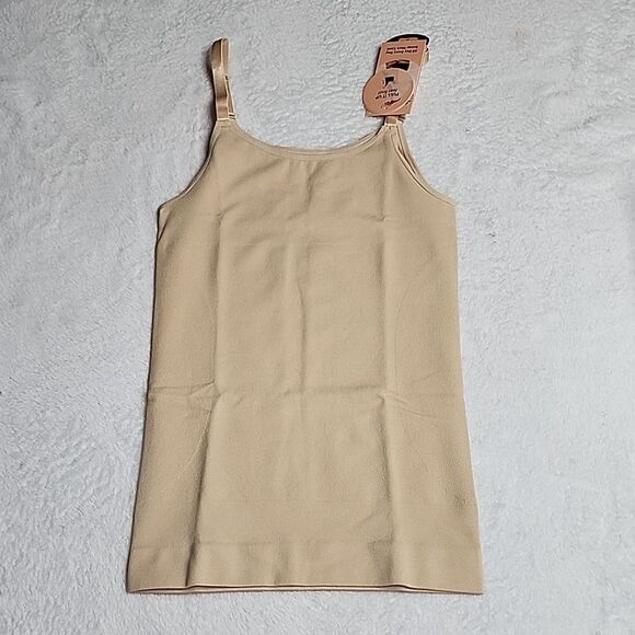 Shapermint All Day Every Day Scoop Neck Cami Color Chai - Picture 2 of 8